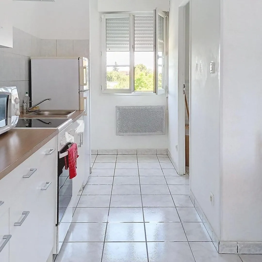Duplex Lumineux Avec Parking Et Wi-Fi Offert Apartment Beauvais France