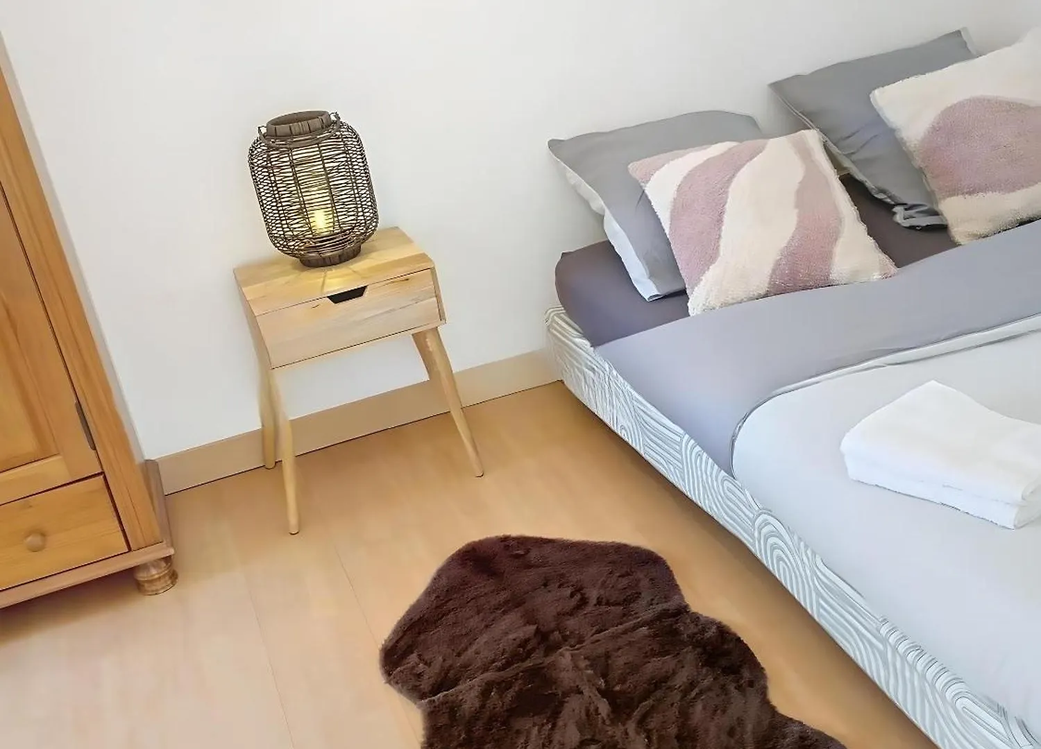 Duplex Lumineux Avec Parking Et Wi-Fi Offert Apartment Beauvais France