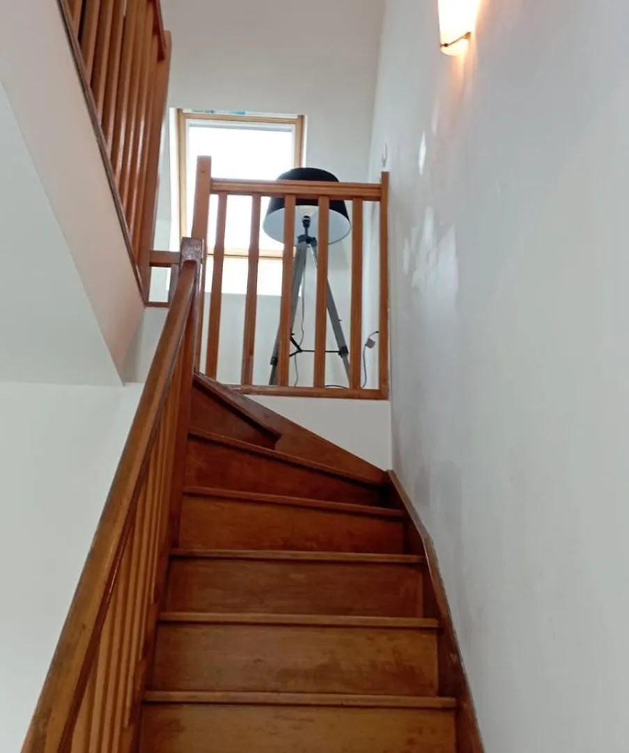 Duplex Lumineux Avec Parking Et Wi-Fi Offert Apartment Beauvais