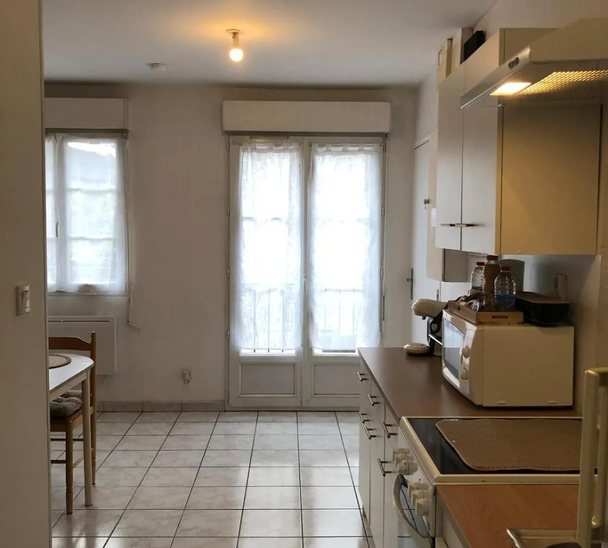 Duplex Lumineux Avec Parking Et Wi-Fi Offert Apartment Beauvais